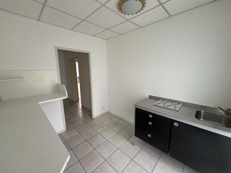 Local commercial - 40 m² - 2 pièces