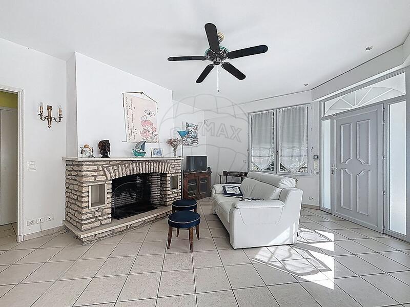 Maison - 174 m² - 6 pièces