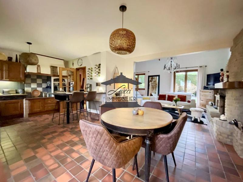 Pavillon - 114 m² - 5 pièces