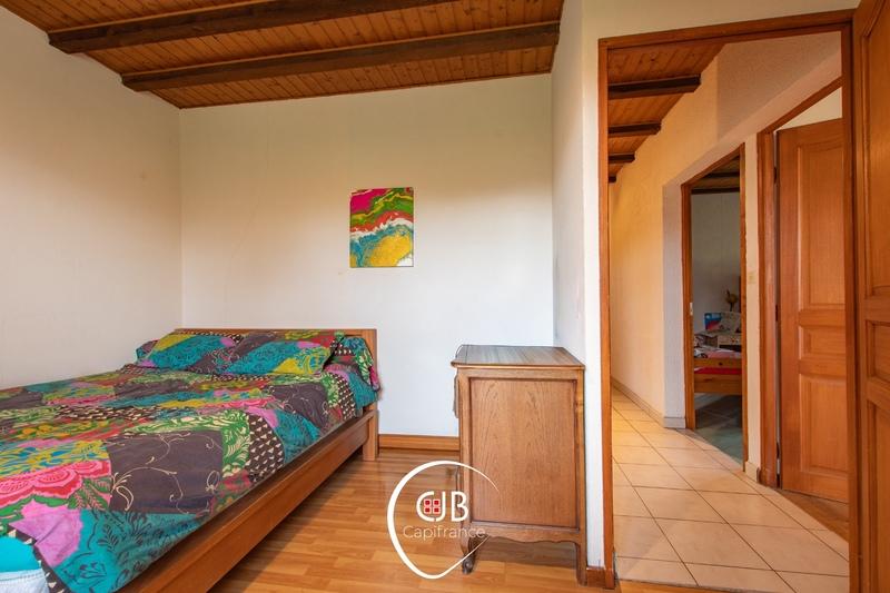 Maison - 191 m² - 6 pièces