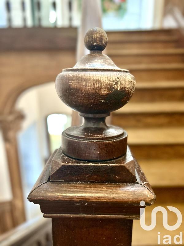 Maison - 350 m² - 12 pièces