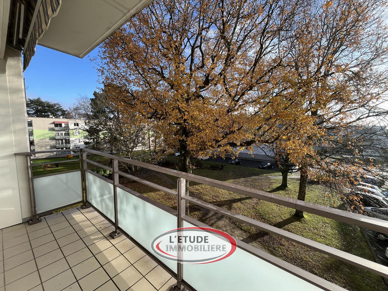 Appartement - 100 m² - 6 pièces