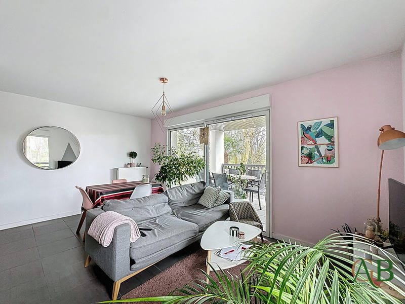 Appartement - 55 m² - 3 pièces