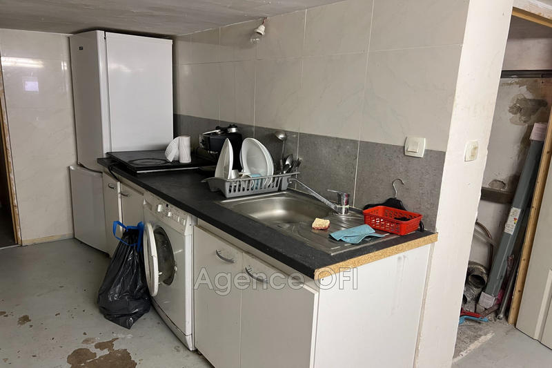 Local commercial - 92 m² - 3 pièces