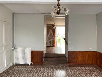 Maison - 82 m² - 4 pièces