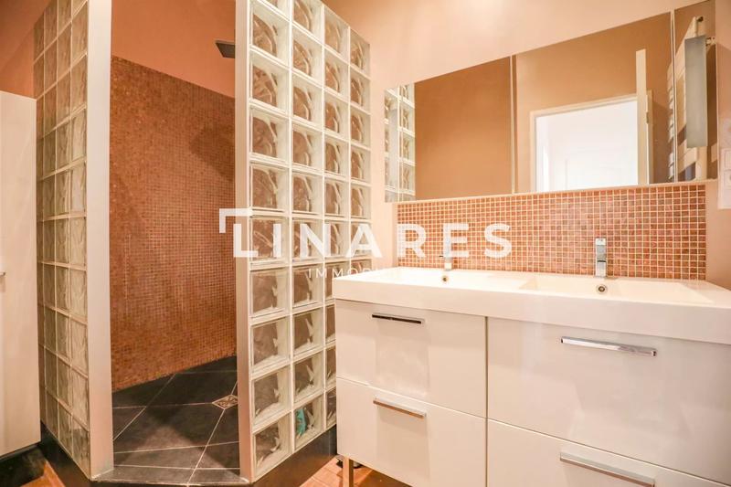 Bureau - 147 m² - 4 pièces