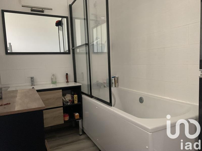 Maison - 270 m² - 11 pièces