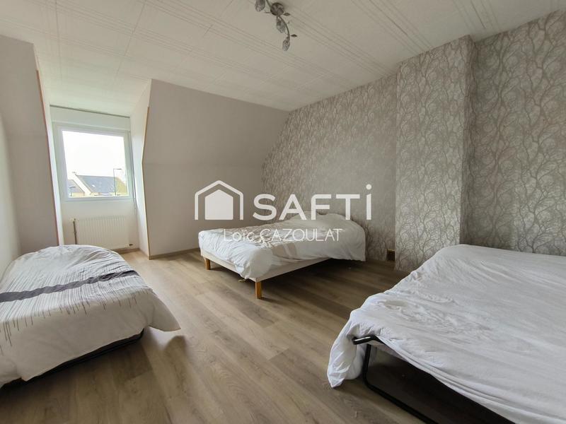 Maison - 165 m² - 8 pièces