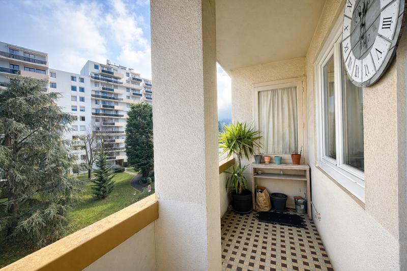 Appartement - 87 m² - 4 pièces