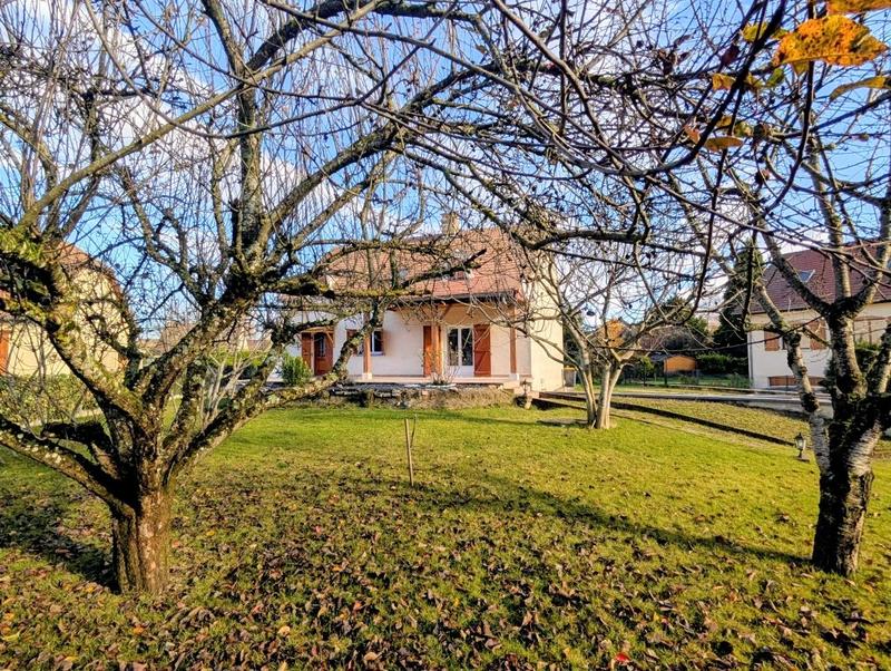 Maison - 145 m² - 6 pièces