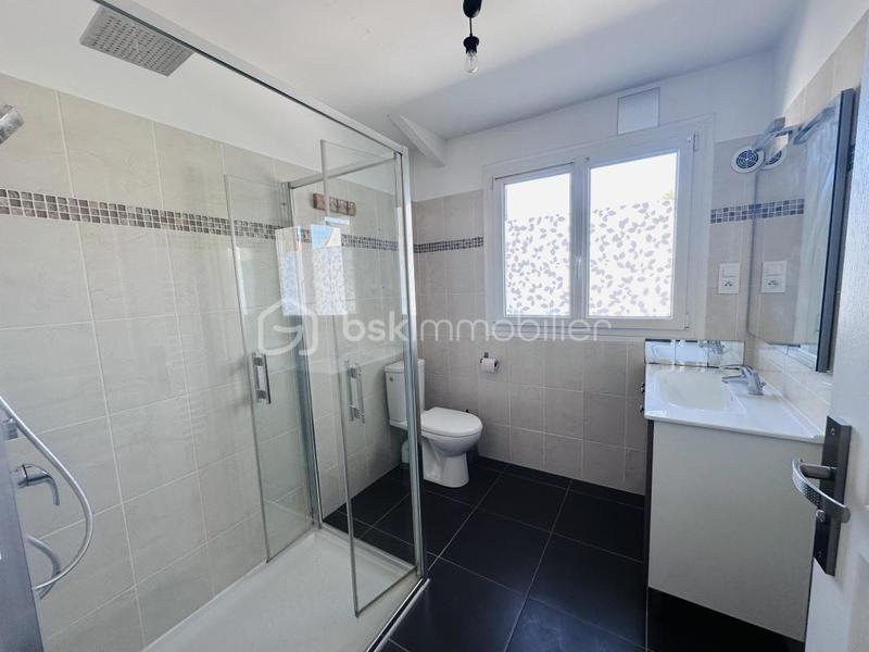 Appartement - 60 m² - 2 pièces