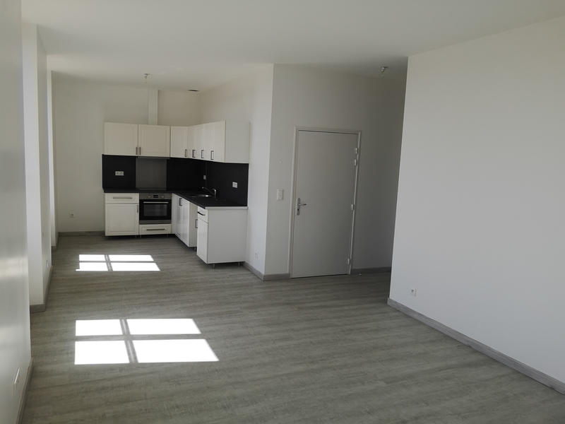 Appartement - 86 m² - 4 pièces