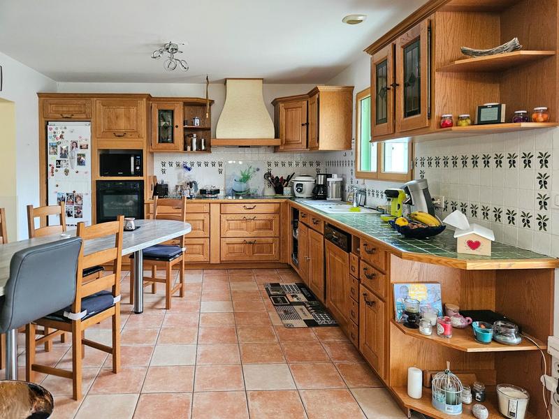 Maison - 276 m² - 8 pièces