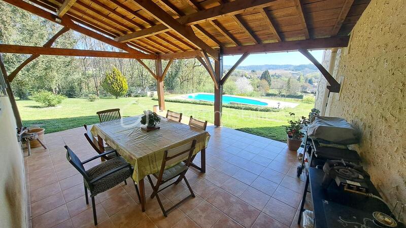 Corps de ferme - 136 m² - 4 pièces