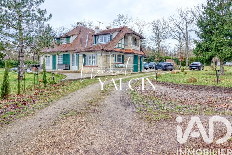 Maison - 195 m² - 7 pièces