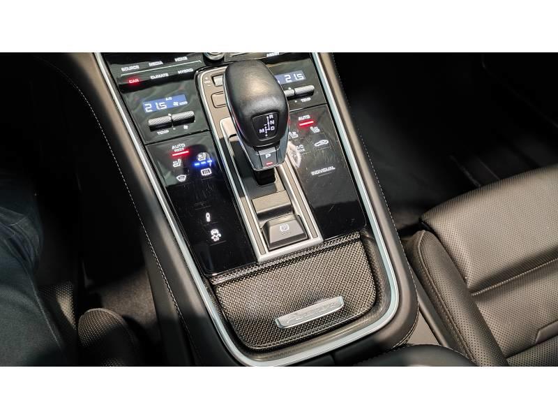 Porsche Panamera Turbo s V8 4.0 680 Hybrid Pdk