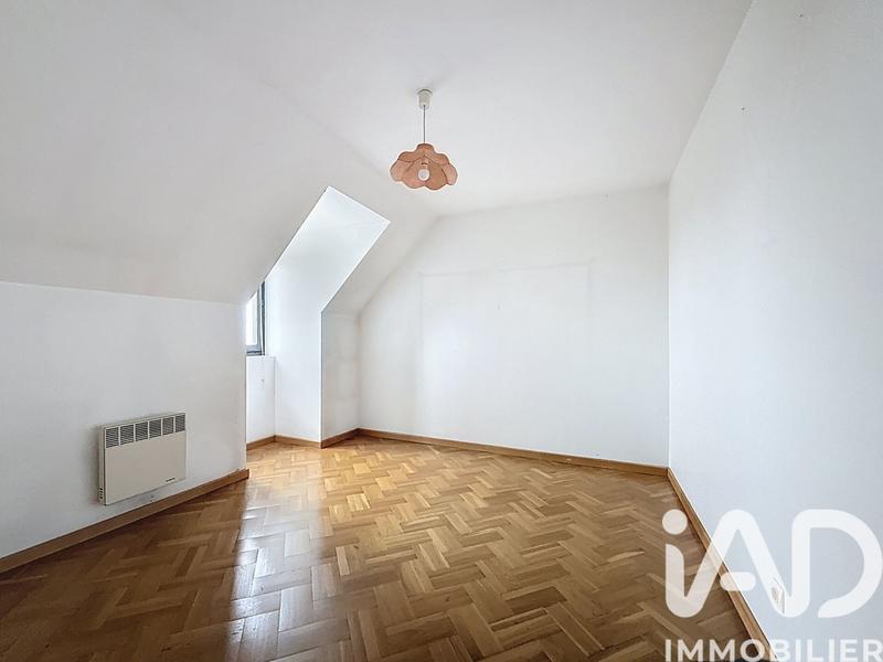 Maison - 86 m² - 5 pièces