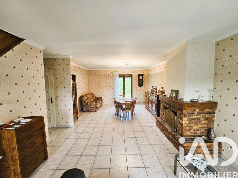 Maison - 90 m² - 4 pièces