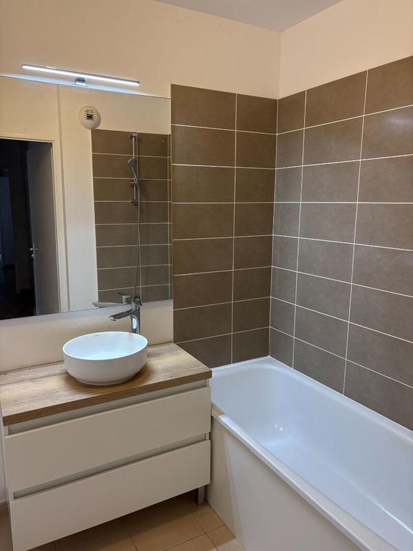 Appartement - 84 m² - 4 pièces