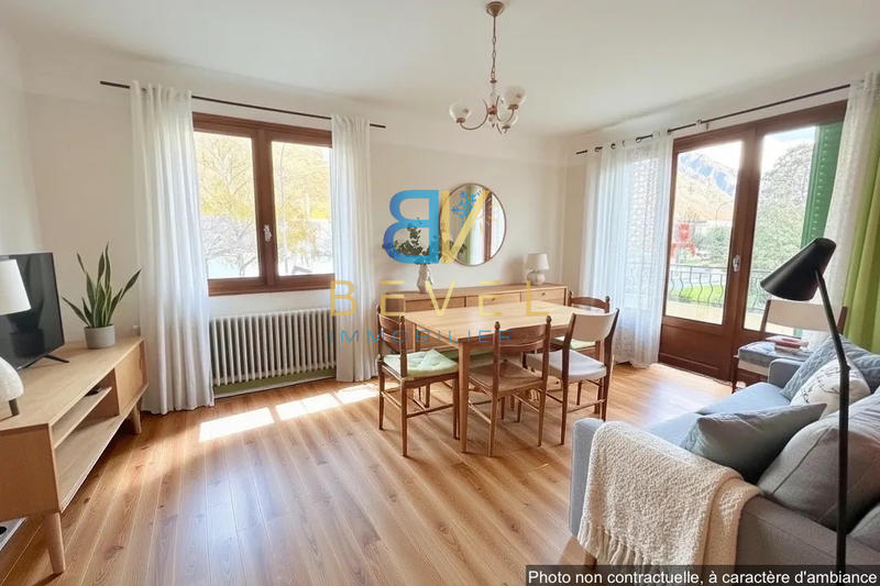Maison - 159 m² - 5 pièces
