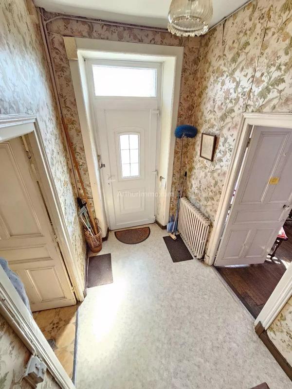 Maison - 94 m² - 6 pièces