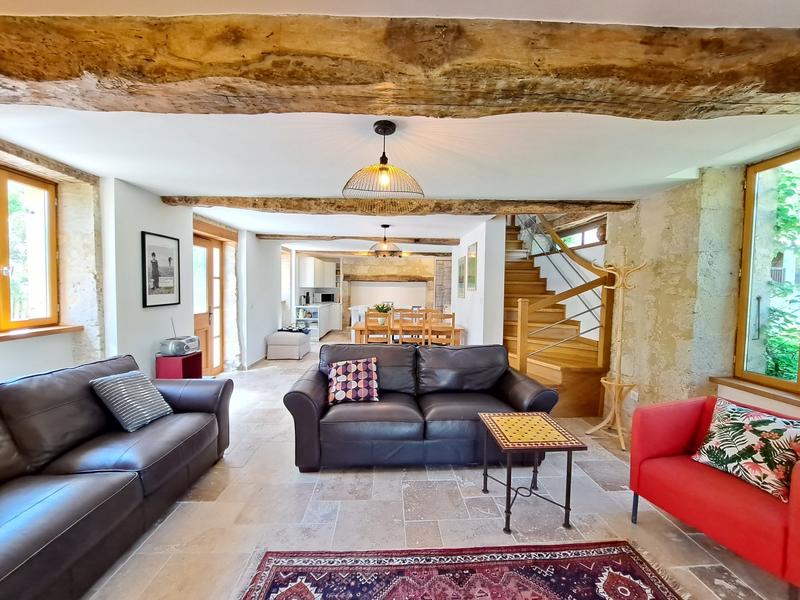 Maison - 283 m² - 10 pièces