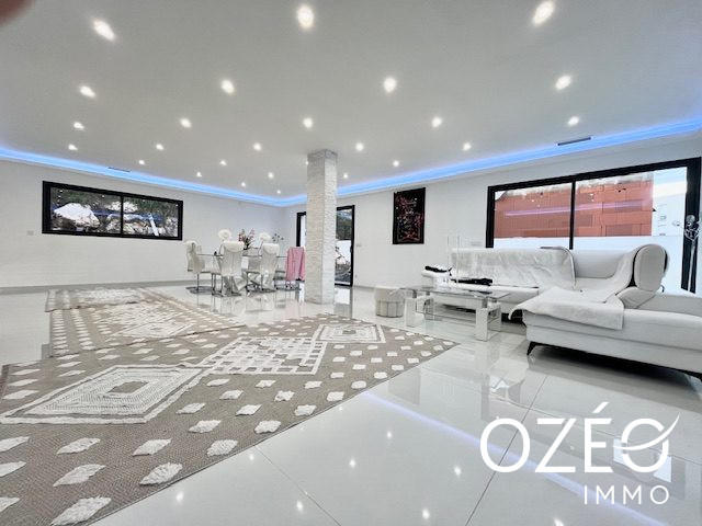 Maison contemporaine - 107 m² - 4 pièces