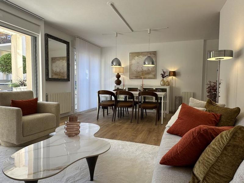 Appartement - 76 m² - 4 pièces