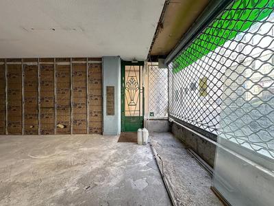 Local commercial - 68 m² - 1 pièce