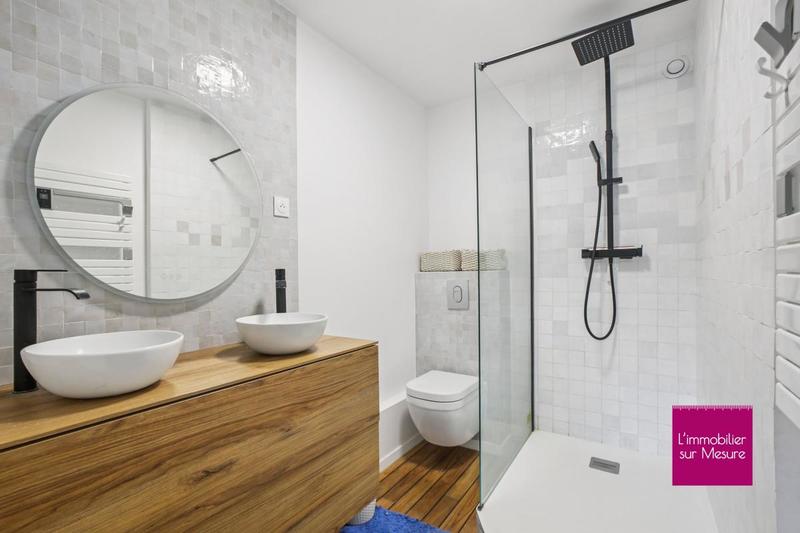 Appartement - 105 m² - 4 pièces