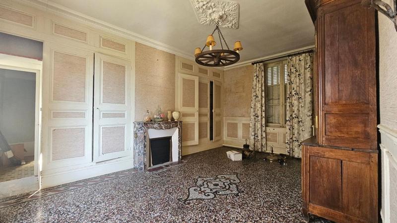 Corps de ferme - 206 m² - 6 pièces