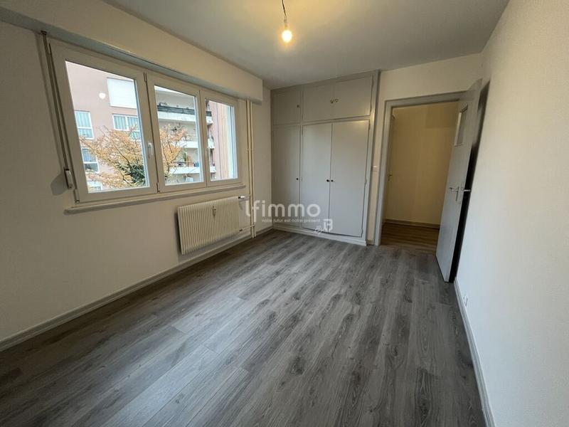 Appartement - 98 m² - 4 pièces