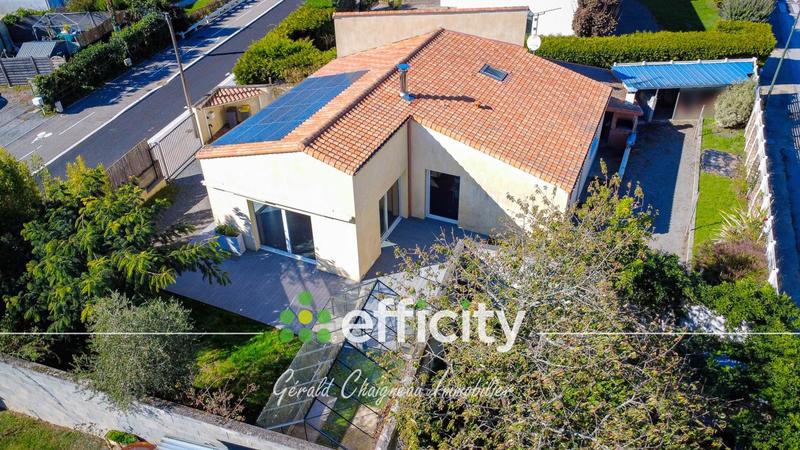 Maison - 152 m² - 5 pièces