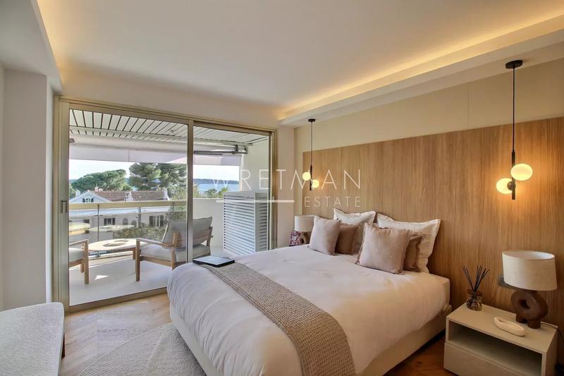 Appartement - 100 m² - 4 pièces