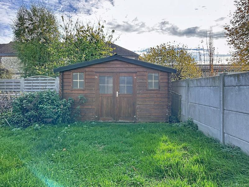 Maison - 90 m² - 6 pièces