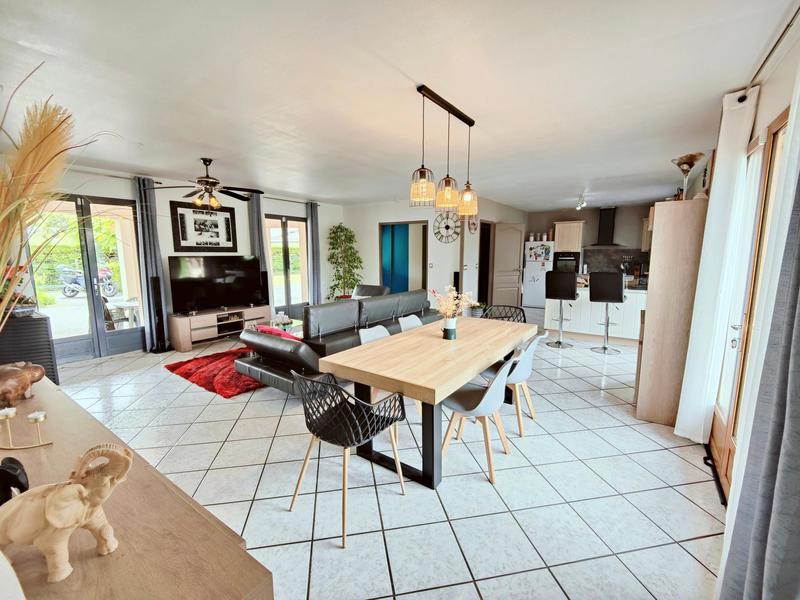 Maison - 150 m² - 6 pièces