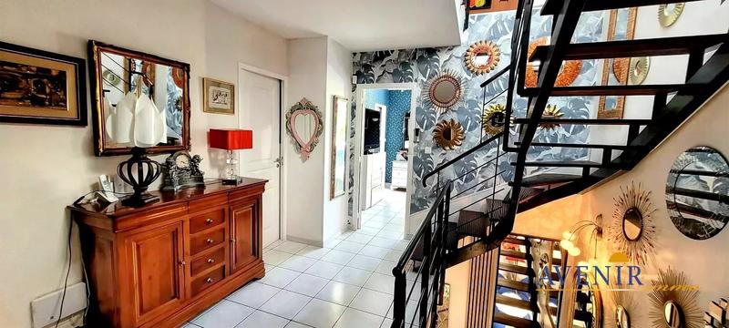 Maison - 160 m² - 5 pièces