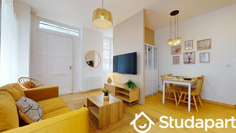 Chambre - 10 m² - 1 pièce