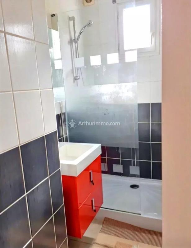 Immeuble - 300 m² - 9 pièces