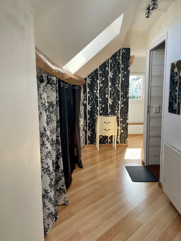 Maison - 200 m² - 8 pièces