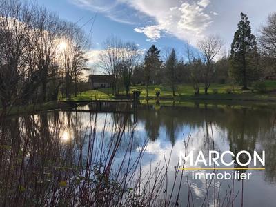 Propriété - 145 m² - 6 pièces