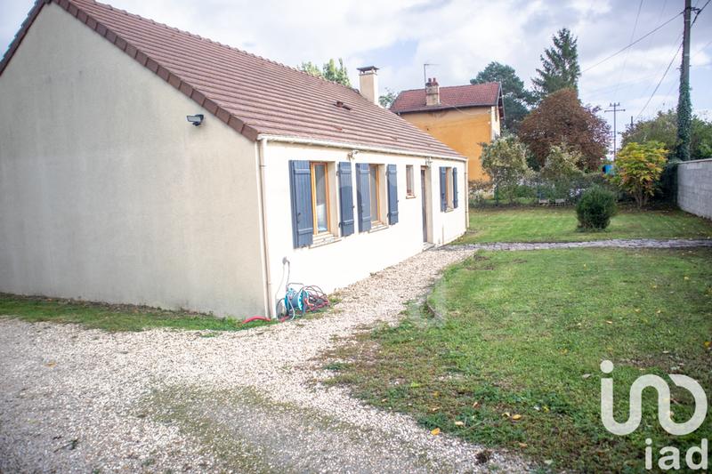 Maison - 98 m² - 5 pièces