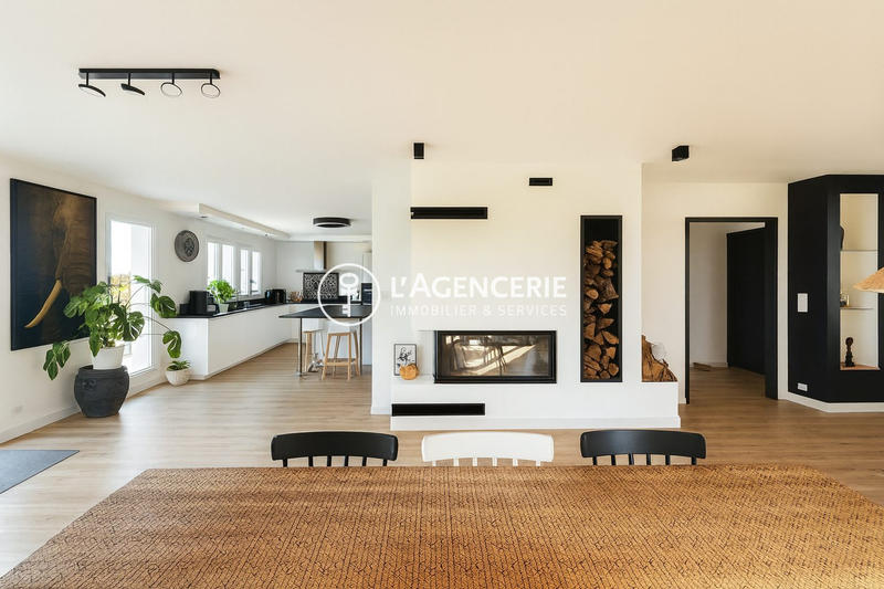 Maison contemporaine - 152 m² - 5 pièces