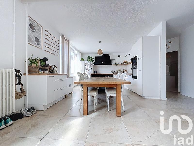 Maison - 191 m² - 8 pièces