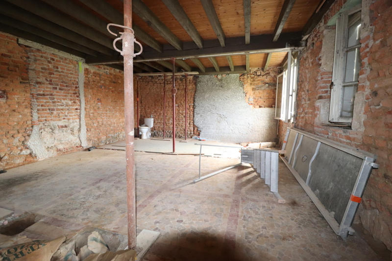 Maison - 140 m² - 2 pièces