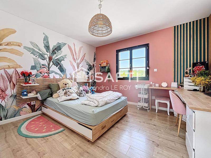 Maison - 212 m² - 8 pièces