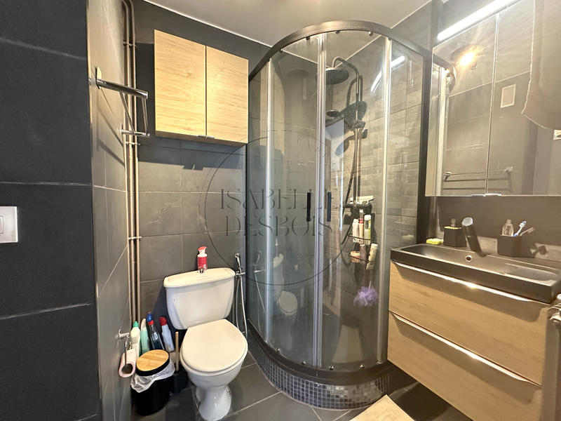 Appartement - 105 m² - 5 pièces