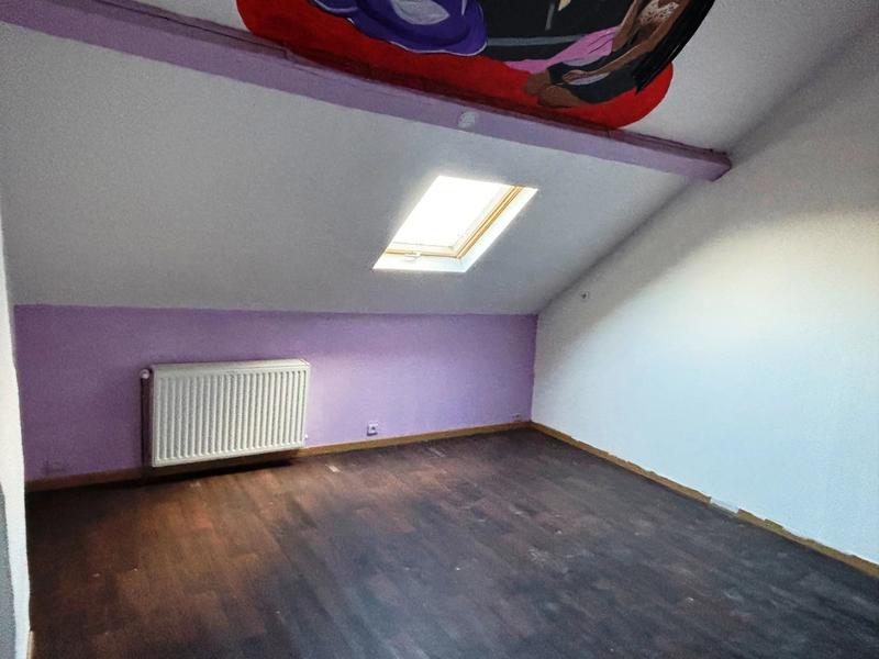 Maison - 90 m² - 6 pièces