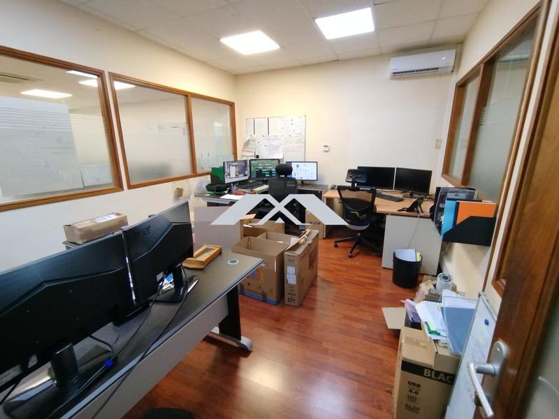 Local commercial - 180 m²