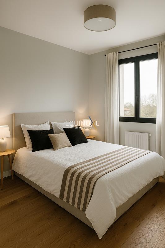 Maison - 99 m² - 5 pièces